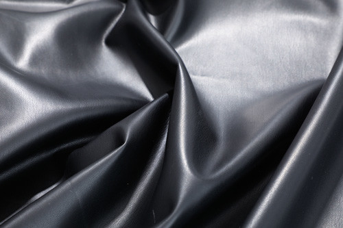 Permeable 137cm PU Leather Black Solid Durable For Outwear