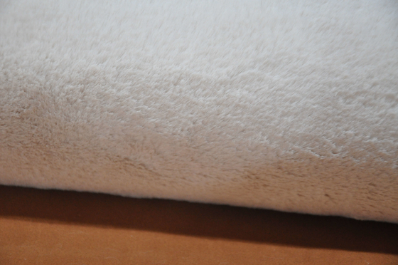 725gsm Fur Brush Pattern Rabbit Hair Coating Woven Fabric Solid Suede