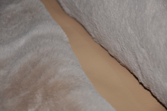 Brush Pattern Rabbit Hair Coating Woven Fabric Solid Pu 700gsm Fur