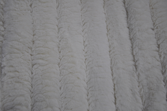 Faux Rabbit Fur Fabric 100% Polyester 150cm CW Or Adjustable
