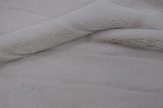 Faux Rabbit Fur Fabric 100% Polyester 150cm CW Or Adjustable