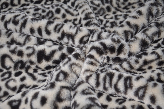 Luxurious Leopard Print 100% Polyester Fabric For Unique Fashion