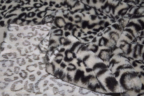 Luxurious Leopard Print 100% Polyester Fabric For Unique Fashion