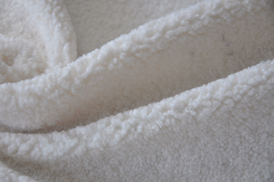 Wool and Polyester Warp Knitted Fabric for Garment