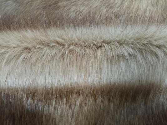 Dyeing pointed long hair is the first choice for making fur collars