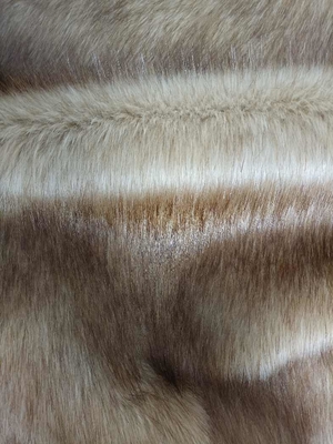 Dyeing pointed long hair is the first choice for making fur collars
